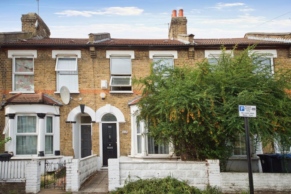 Bulwer Road, London, N18 1QG