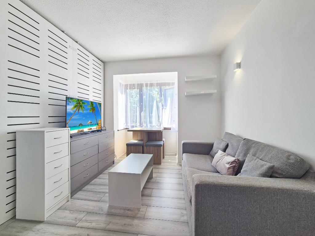 Pycroft Way, Edmonton, London, England, N9 9XY
