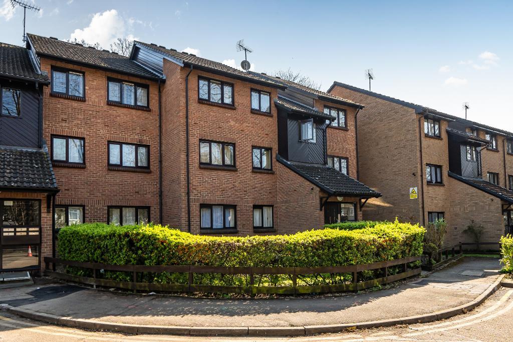 Pycroft Way, Edmonton, London, UK, N9 9XY