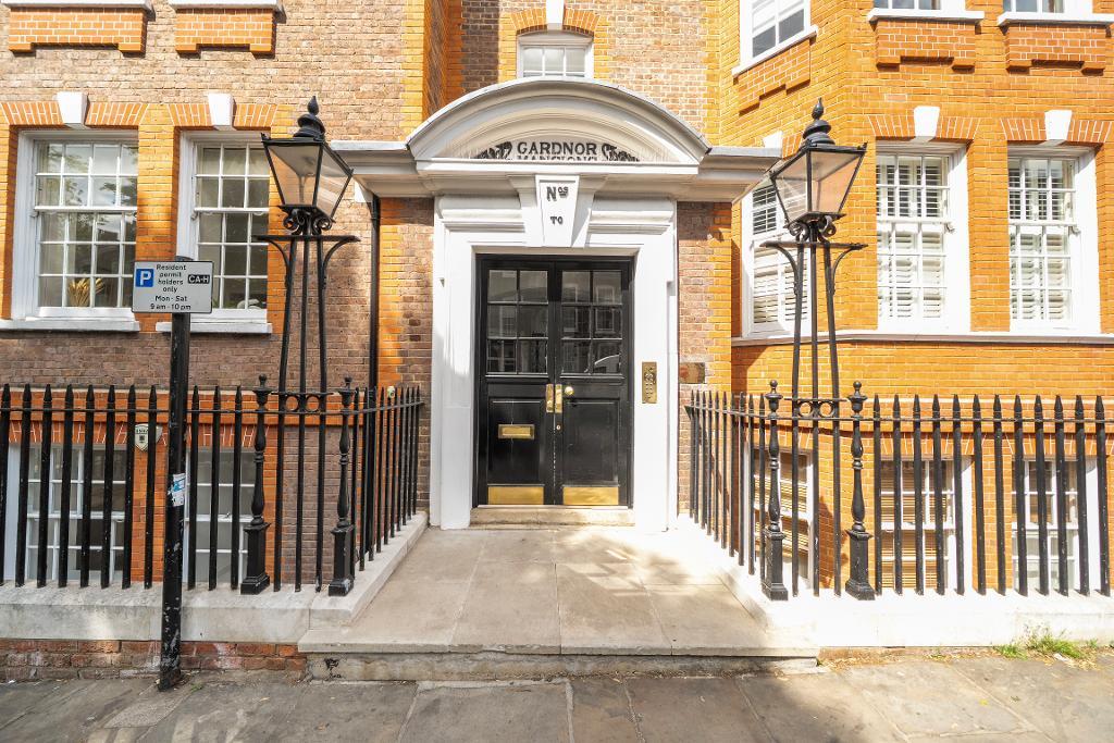 Church Row, London, NW3 6UR
